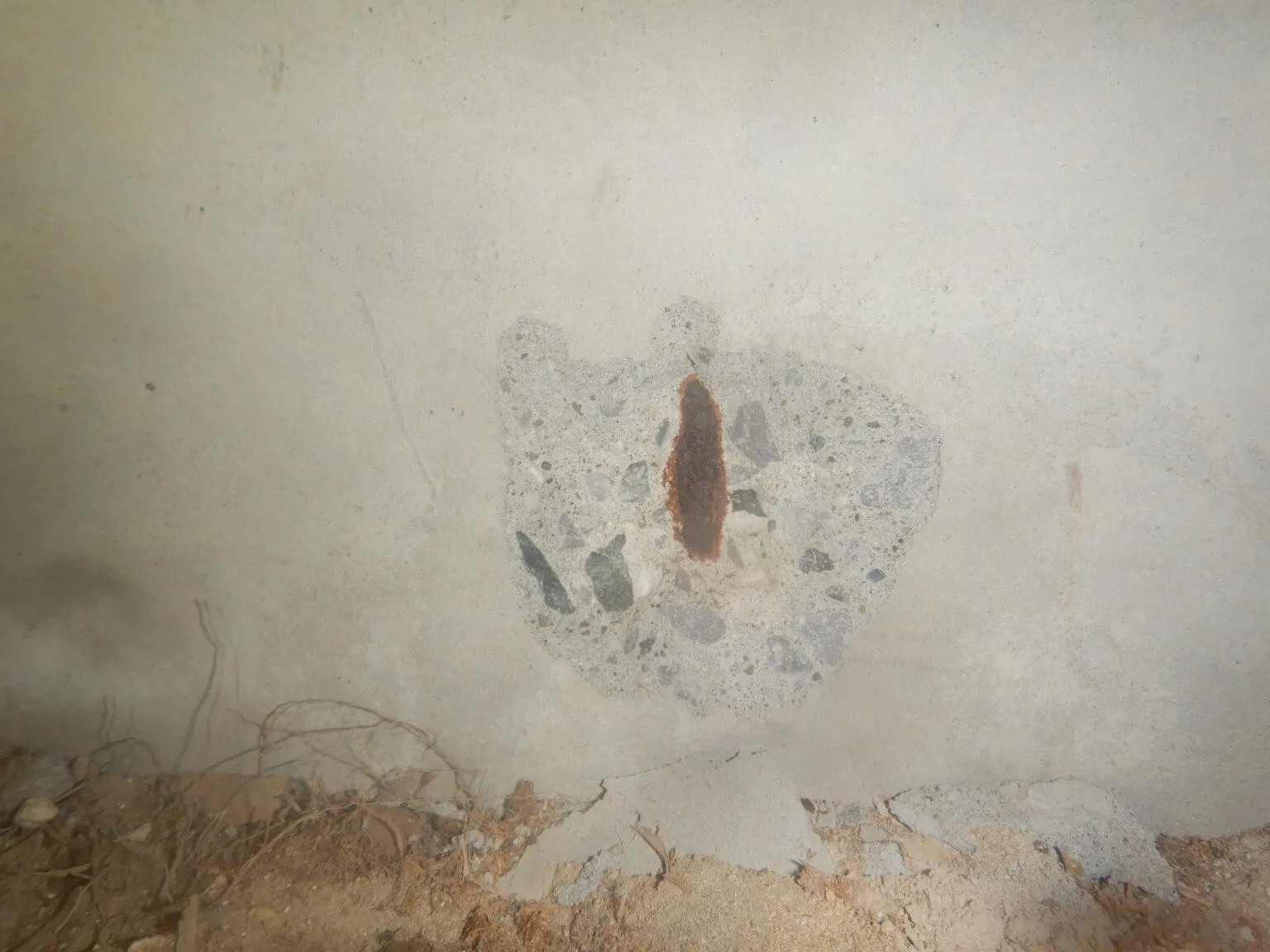 爆裂現象 基礎コンクリート