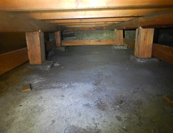 床下の防湿シート引き込み施工