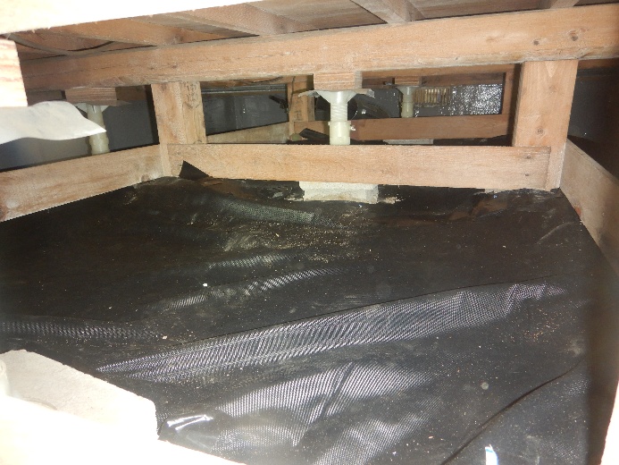 防湿シート引き込み施工