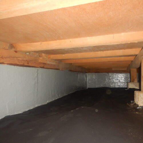 防湿シート敷き込み